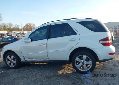 2009 Mercedes-Benz Ml 350 4Matic z USA, uszkodzony, nr VIN 4JGBB86E99A445456